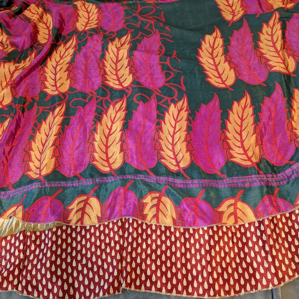 Darn Good Yarn Sari skirt xl ankle